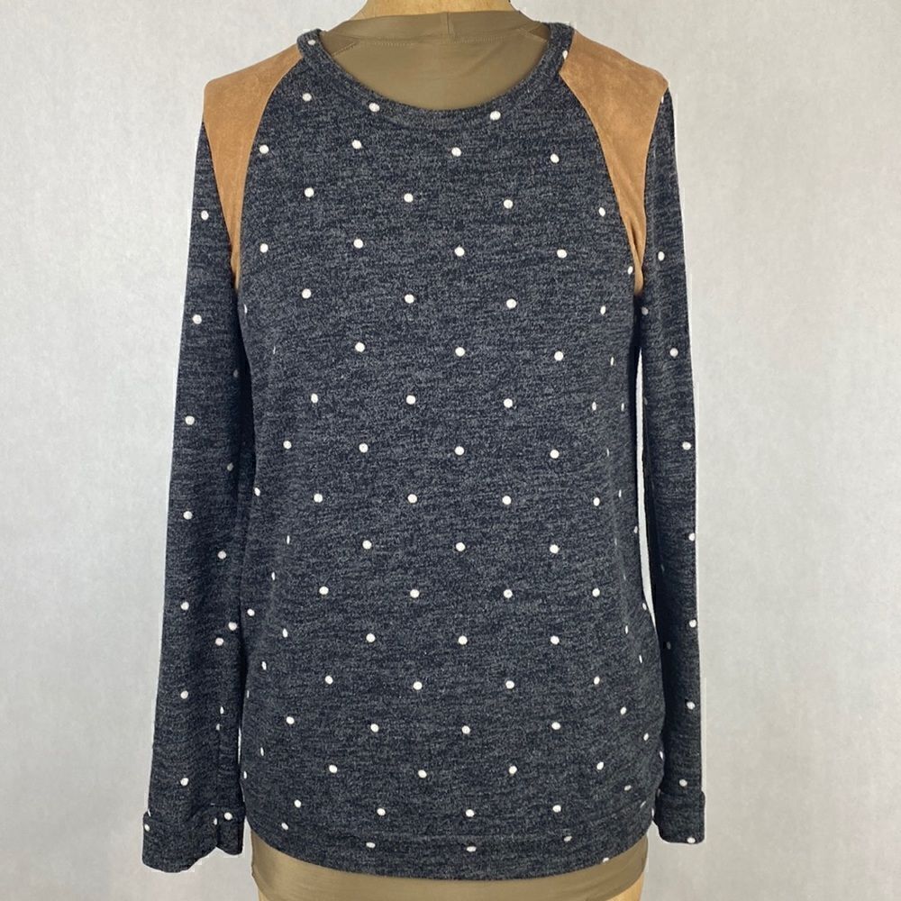 12PM by Mon Ami Top Gray Dot Shoulder Elbow Patches